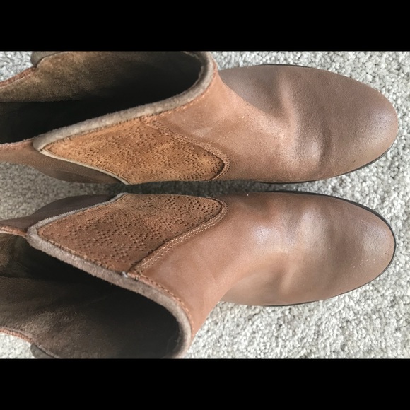 Emu Shoes - NEW AUSTRALIAN EMU BOOTS Sz9 NWOT Tan/Butterscotch